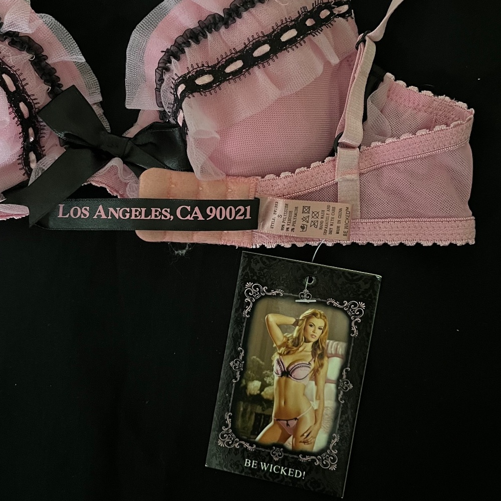 Wicked Brand Flirty Pretty Pink Bra Size Small NWT - Picture 2 of 6